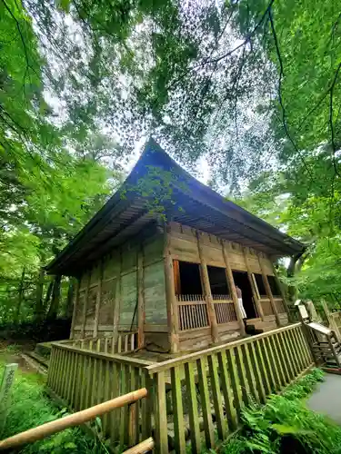 中尊寺讃衡蔵(岩手県)
