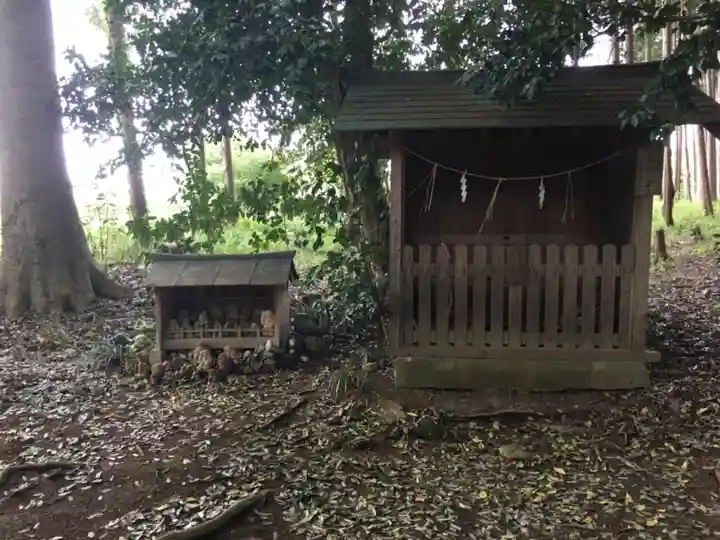 長幡部神社の末社・摂社