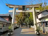 南宮御旅神社の鳥居