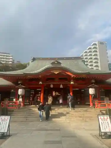 生田神社の{uncategorized: "未分類", other: "その他", undefined: "問題あり", building: "その他建物", grave: "お墓", sacred_gate: "鳥居", guardian: "狛犬", statue: "像", buddha: "仏像", history: "歴史", nature: "自然", garden: "庭園", animal: "動物", pagoda: "塔", temizu: "手水舎", mountain_gate: "山門・神門", sanctuary: "本殿・本堂", subordinate: "末社・摂社", art: "芸術", scenery: "景色", jizo: "地蔵", ema: "絵馬", goshuin: "御朱印", omikuji: "おみくじ", items: "授与品その他", amulet: "お守り", goshuincho: "御朱印帳", eats: "食事", festival: "お祭り", votive_dance: "神楽", shichigosan: "七五三参", wedding: "結婚式", experience: "体験その他", initially: "初詣", around: "周辺", anti_infection: "感染症対策"}