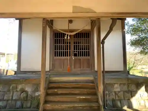 六社神社の本殿・本堂