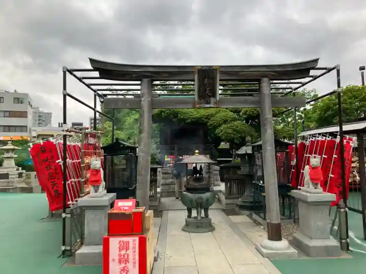 成田山深川不動堂(新勝寺東京別院)の{uncategorized: "未分類", other: "その他", undefined: "問題あり", building: "その他建物", grave: "お墓", sacred_gate: "鳥居", guardian: "狛犬", statue: "像", buddha: "仏像", history: "歴史", nature: "自然", garden: "庭園", animal: "動物", pagoda: "塔", temizu: "手水舎", mountain_gate: "山門・神門", sanctuary: "本殿・本堂", subordinate: "末社・摂社", art: "芸術", scenery: "景色", jizo: "地蔵", ema: "絵馬", goshuin: "御朱印", omikuji: "おみくじ", items: "授与品その他", amulet: "お守り", goshuincho: "御朱印帳", eats: "食事", festival: "お祭り", votive_dance: "神楽", shichigosan: "七五三参", wedding: "結婚式", experience: "体験その他", initially: "初詣", around: "周辺", anti_infection: "感染症対策"}
