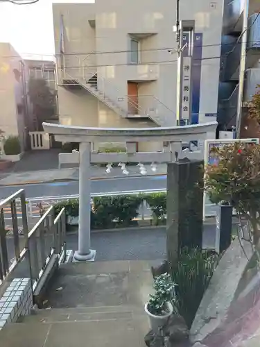 榎稲荷神社の鳥居