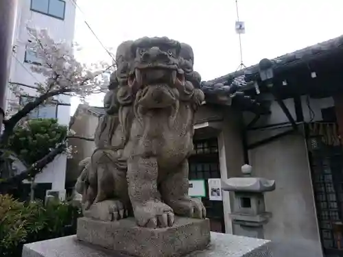 香具波志神社 三津屋御旅所の狛犬