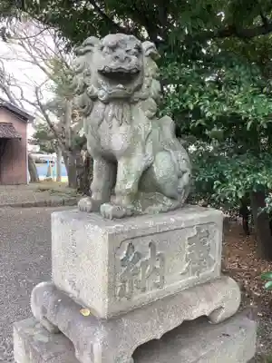 平坂熊野神社の狛犬