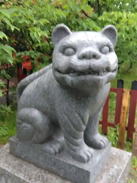 大江神社の狛犬