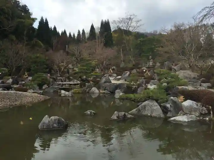 當麻寺 奥院の庭園