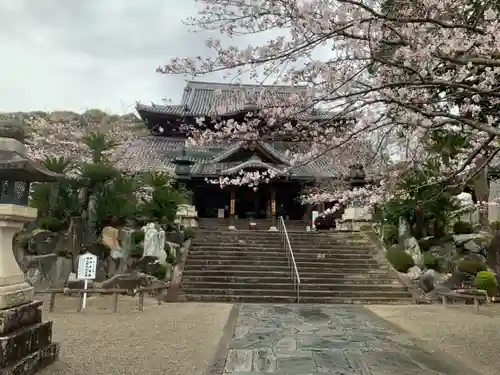 粉河寺の本殿・本堂