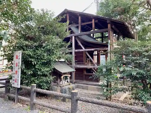 大井神社の本殿