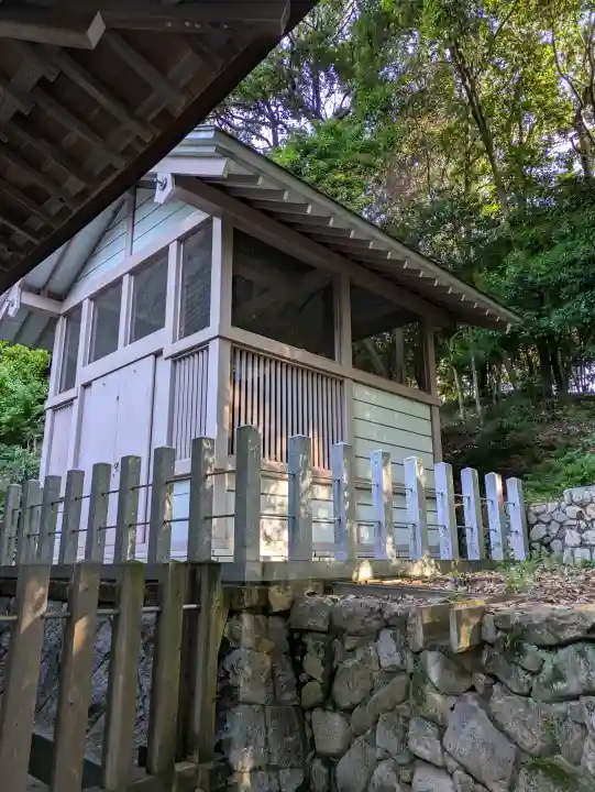 皇太神社の{uncategorized: "未分類", other: "その他", undefined: "問題あり", building: "その他建物", grave: "お墓", sacred_gate: "鳥居", guardian: "狛犬", statue: "像", buddha: "仏像", history: "歴史", nature: "自然", garden: "庭園", animal: "動物", pagoda: "塔", temizu: "手水舎", mountain_gate: "山門・神門", sanctuary: "本殿・本堂", subordinate: "末社・摂社", art: "芸術", scenery: "景色", jizo: "地蔵", ema: "絵馬", goshuin: "御朱印", omikuji: "おみくじ", items: "授与品その他", amulet: "お守り", goshuincho: "御朱印帳", eats: "食事", festival: "お祭り", votive_dance: "神楽", shichigosan: "七五三参", wedding: "結婚式", experience: "体験その他", initially: "初詣", around: "周辺", anti_infection: "感染症対策"}