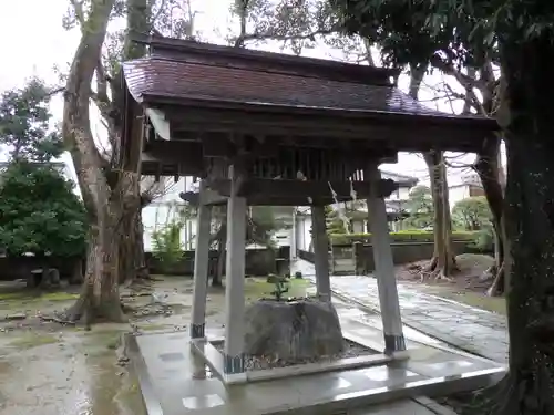 聖神社の手水