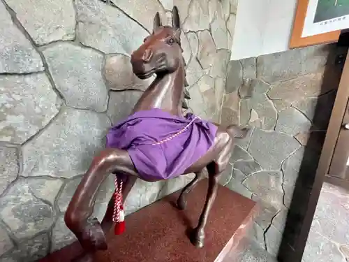 初音森神社の狛犬