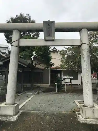 桜森稲荷神社の鳥居