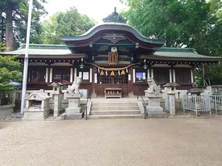 挙母神社の本殿・本堂