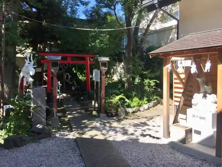 蛇窪神社のその他建物