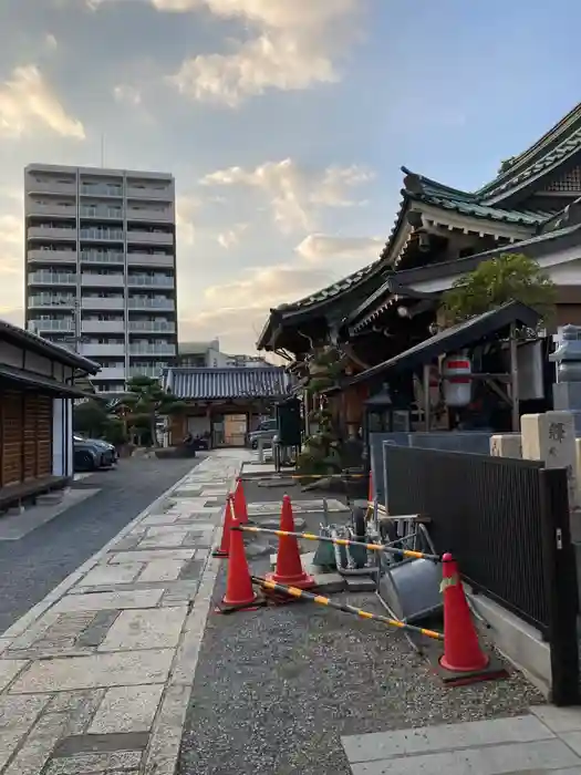 京善寺の建物その他