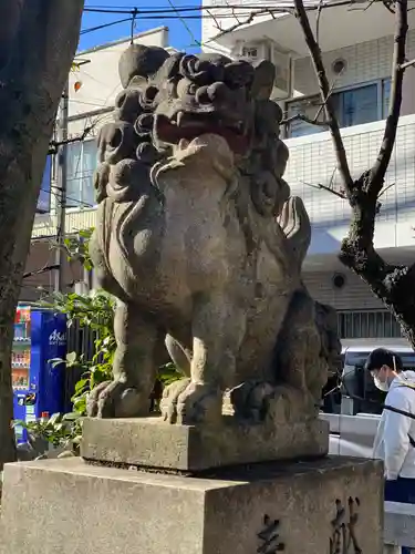 皆中稲荷神社の狛犬