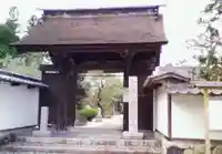 興徳寺の山門・神門