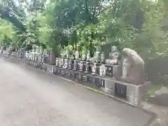 御誕生寺（猫寺）(福井県)