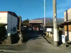 法泉寺の山門