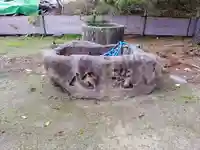 諏訪社(赤池町)の手水舎