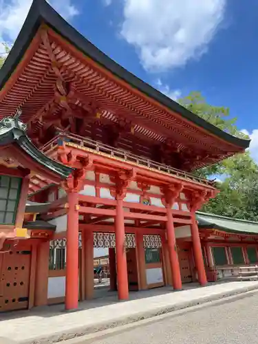 武蔵一宮氷川神社の山門