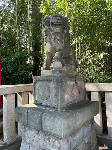 居木神社の狛犬