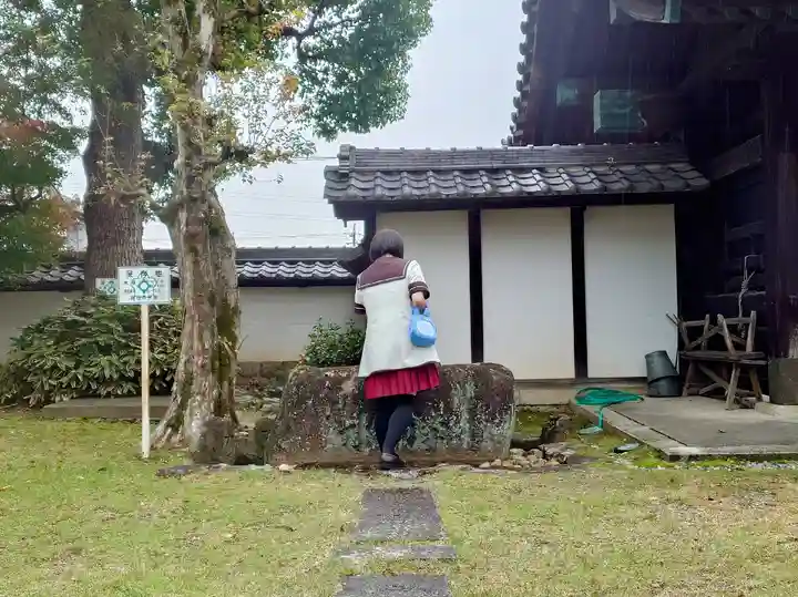 高蔵寺の手水舎