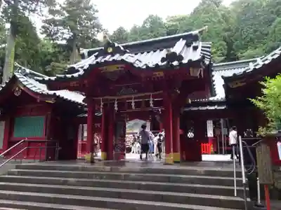 箱根神社の山門・神門