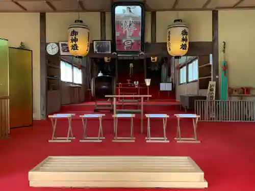 川田八幡神社の本殿・本堂