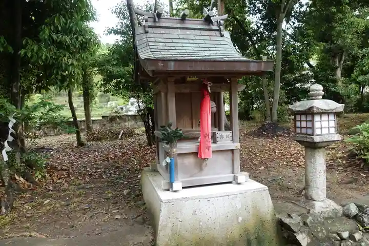 成合春日神社の末社・摂社