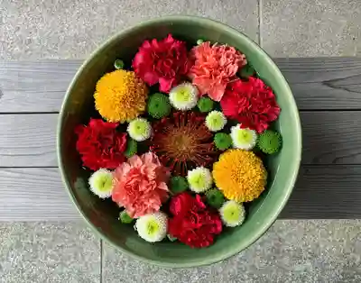 滑川神社 - 仕事と子どもの守り神の手水舎