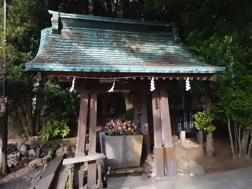 富知六所浅間神社の手水