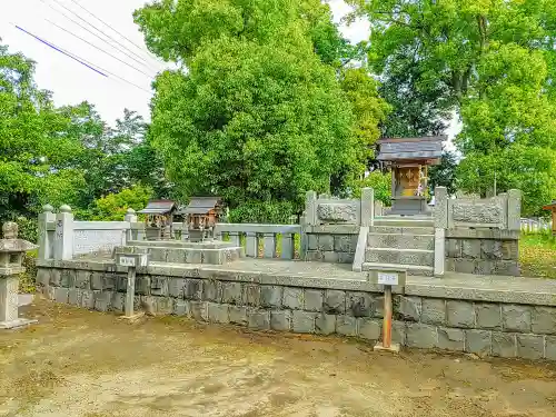 前利神社の末社・摂社