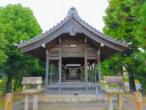 澳津社（一色森山）の本殿・本堂