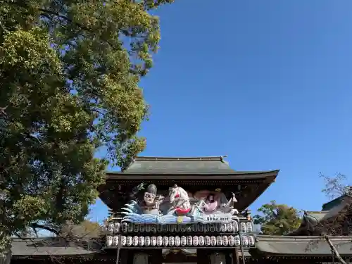 寒川神社の{uncategorized: "未分類", other: "その他", undefined: "問題あり", building: "その他建物", grave: "お墓", sacred_gate: "鳥居", guardian: "狛犬", statue: "像", buddha: "仏像", history: "歴史", nature: "自然", garden: "庭園", animal: "動物", pagoda: "塔", temizu: "手水舎", mountain_gate: "山門・神門", sanctuary: "本殿・本堂", subordinate: "末社・摂社", art: "芸術", scenery: "景色", jizo: "地蔵", ema: "絵馬", goshuin: "御朱印", omikuji: "おみくじ", items: "授与品その他", amulet: "お守り", goshuincho: "御朱印帳", eats: "食事", festival: "お祭り", votive_dance: "神楽", shichigosan: "七五三参", wedding: "結婚式", experience: "体験その他", initially: "初詣", around: "周辺", anti_infection: "感染症対策"}