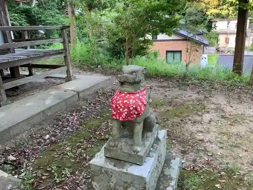 川戸神社の狛犬