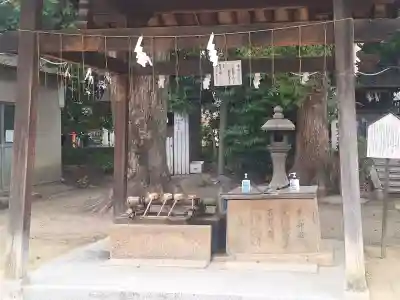 佐太神社(佐太天神宮)の{uncategorized: "未分類", other: "その他", undefined: "問題あり", building: "その他建物", grave: "お墓", sacred_gate: "鳥居", guardian: "狛犬", statue: "像", buddha: "仏像", history: "歴史", nature: "自然", garden: "庭園", animal: "動物", pagoda: "塔", temizu: "手水舎", mountain_gate: "山門・神門", sanctuary: "本殿・本堂", subordinate: "末社・摂社", art: "芸術", scenery: "景色", jizo: "地蔵", ema: "絵馬", goshuin: "御朱印", omikuji: "おみくじ", items: "授与品その他", amulet: "お守り", goshuincho: "御朱印帳", eats: "食事", festival: "お祭り", votive_dance: "神楽", shichigosan: "七五三参", wedding: "結婚式", experience: "体験その他", initially: "初詣", around: "周辺", anti_infection: "感染症対策"}