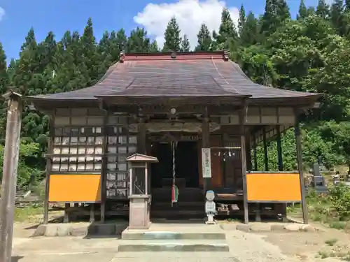 円照寺の本殿