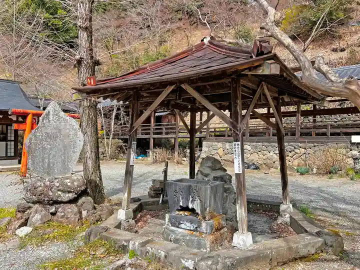 妙法寺の手水舎
