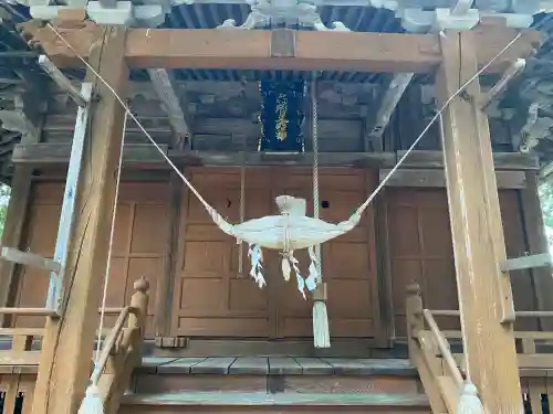 六所神社の本殿・本堂