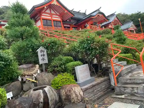 福徳稲荷神社の建物その他