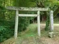神明社の鳥居