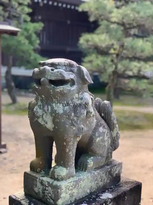 松陰神社の狛犬