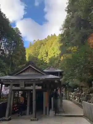 脳天大神龍王院の{uncategorized: "未分類", other: "その他", undefined: "問題あり", building: "その他建物", grave: "お墓", sacred_gate: "鳥居", guardian: "狛犬", statue: "像", buddha: "仏像", history: "歴史", nature: "自然", garden: "庭園", animal: "動物", pagoda: "塔", temizu: "手水舎", mountain_gate: "山門・神門", sanctuary: "本殿・本堂", subordinate: "末社・摂社", art: "芸術", scenery: "景色", jizo: "地蔵", ema: "絵馬", goshuin: "御朱印", omikuji: "おみくじ", items: "授与品その他", amulet: "お守り", goshuincho: "御朱印帳", eats: "食事", festival: "お祭り", votive_dance: "神楽", shichigosan: "七五三参", wedding: "結婚式", experience: "体験その他", initially: "初詣", around: "周辺", anti_infection: "感染症対策"}