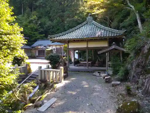 息障寺の建物その他