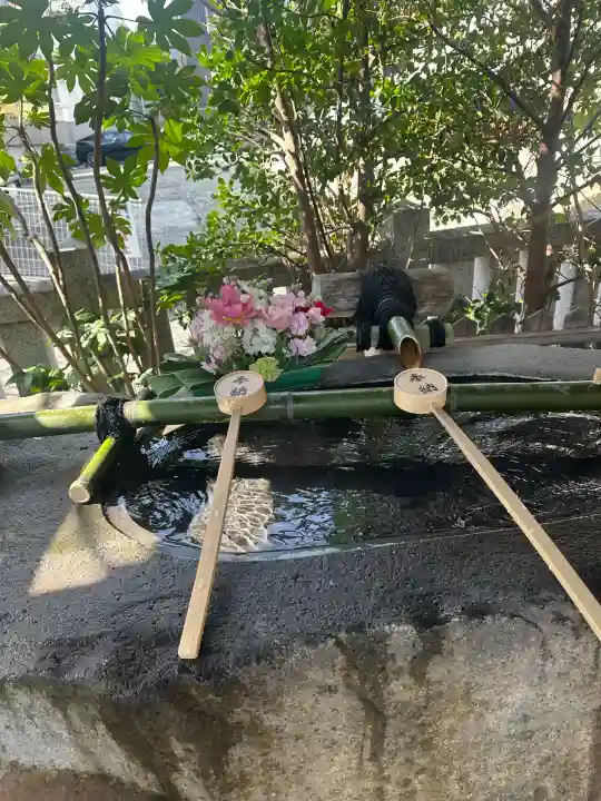 一宮神社の{uncategorized: "未分類", other: "その他", undefined: "問題あり", building: "その他建物", grave: "お墓", sacred_gate: "鳥居", guardian: "狛犬", statue: "像", buddha: "仏像", history: "歴史", nature: "自然", garden: "庭園", animal: "動物", pagoda: "塔", temizu: "手水舎", mountain_gate: "山門・神門", sanctuary: "本殿・本堂", subordinate: "末社・摂社", art: "芸術", scenery: "景色", jizo: "地蔵", ema: "絵馬", goshuin: "御朱印", omikuji: "おみくじ", items: "授与品その他", amulet: "お守り", goshuincho: "御朱印帳", eats: "食事", festival: "お祭り", votive_dance: "神楽", shichigosan: "七五三参", wedding: "結婚式", experience: "体験その他", initially: "初詣", around: "周辺", anti_infection: "感染症対策"}