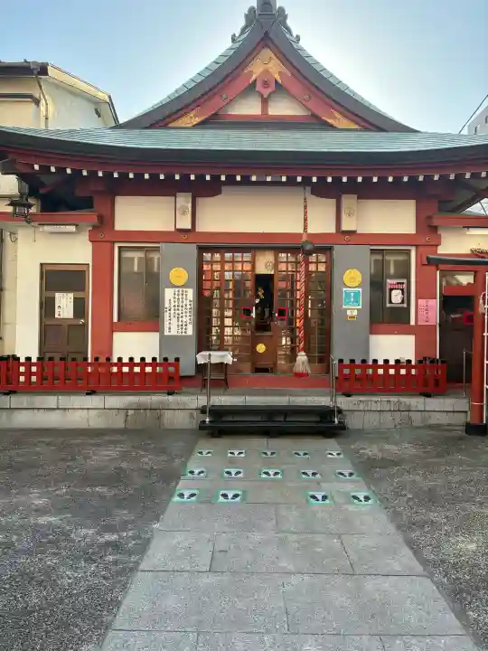 金刀比羅大鷲神社の{uncategorized: "未分類", other: "その他", undefined: "問題あり", building: "その他建物", grave: "お墓", sacred_gate: "鳥居", guardian: "狛犬", statue: "像", buddha: "仏像", history: "歴史", nature: "自然", garden: "庭園", animal: "動物", pagoda: "塔", temizu: "手水舎", mountain_gate: "山門・神門", sanctuary: "本殿・本堂", subordinate: "末社・摂社", art: "芸術", scenery: "景色", jizo: "地蔵", ema: "絵馬", goshuin: "御朱印", omikuji: "おみくじ", items: "授与品その他", amulet: "お守り", goshuincho: "御朱印帳", eats: "食事", festival: "お祭り", votive_dance: "神楽", shichigosan: "七五三参", wedding: "結婚式", experience: "体験その他", initially: "初詣", around: "周辺", anti_infection: "感染症対策"}