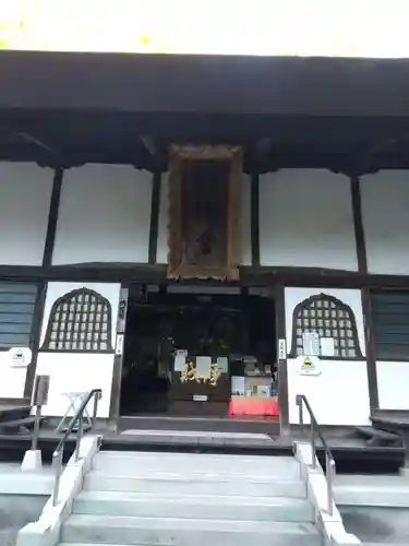 水潜寺の本殿