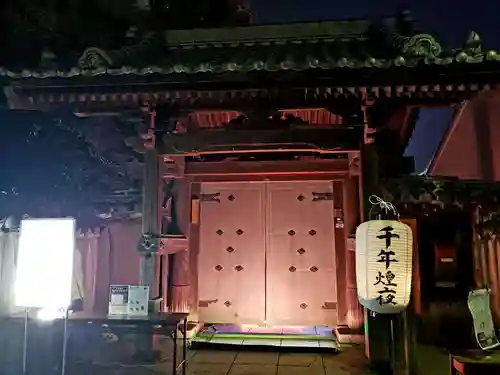 一行寺の本殿